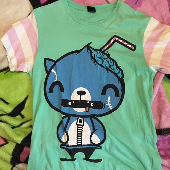 Hot Topic Tops - DROP DEAD KITTY BRAINS T SHIRT M